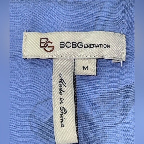 BCBGeneration Blue and White Sleeveless Sundress - Picture 4 of 5